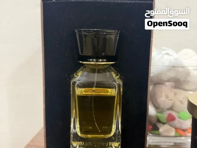 عطر سيرينيتي من عمان لاكجري مع البكس