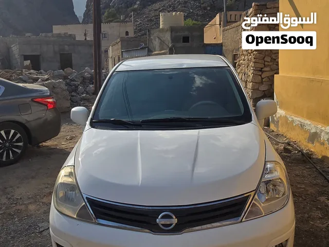Used Nissan Tiida in Al Dakhiliya