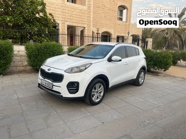 للبيع سبورتاج نضيف 2018 شرط الفحص