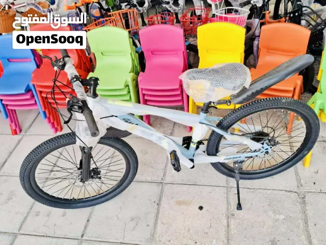 درجة توازن بسكليت جنط 16 اصلي امريكي  ويوجد لدينا خدمة التوصيل