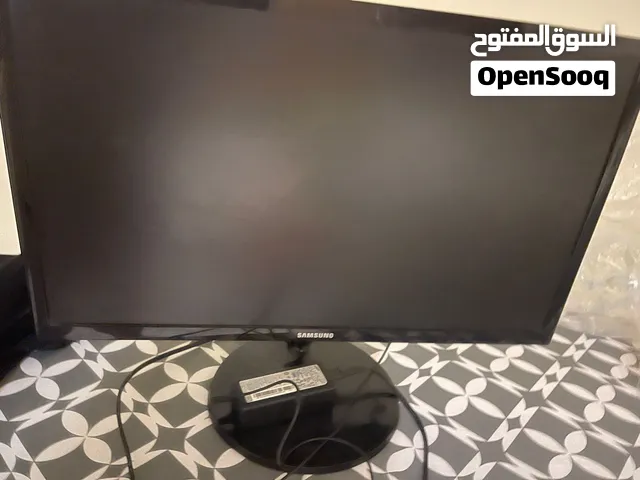 شاشة بحاله جيده  15 دينار