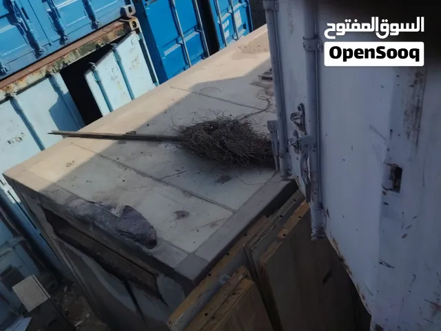 حاويات 20 و40 قدم