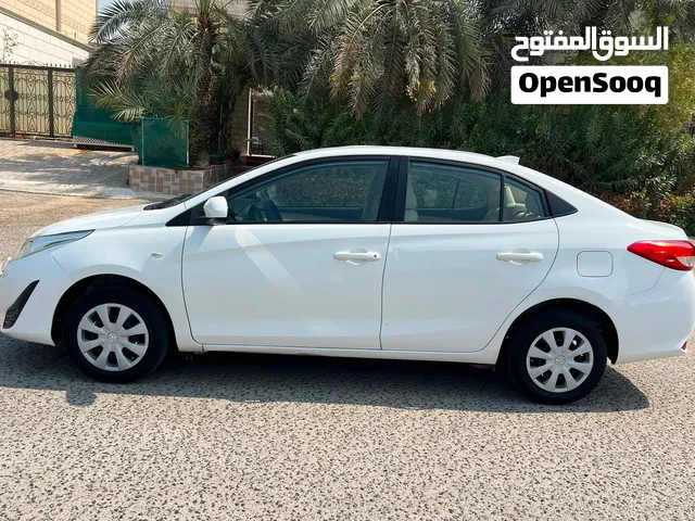 للبيع تويوتا يارس موديل 2019 وارد الوكاله