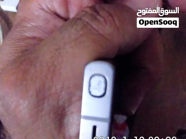 جهاز S24 الترا ذاكرة 256 رام 12 بدون ملحقات مضمون ونظيف جدا فقط القلم بي شخوط من جوه طبيعي 850قفلة