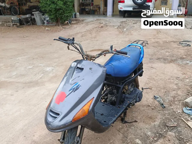 فراشة للبيع