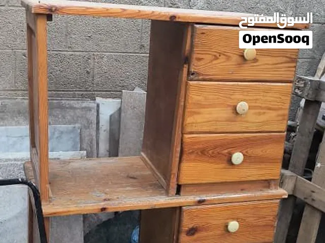 طاولات تسريحات