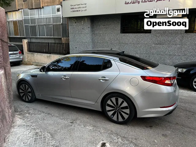 Kia K5 2011
