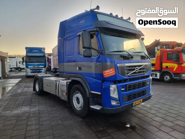 VOLVO FM420 2011 GERMANY SPECS - LOW MILEAGE - VERY CLEAN - AVAILABLE IN UAE.