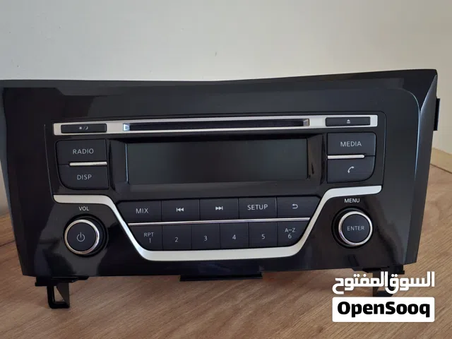 Nissan Car Head Unit- BRAND NEW وحدة تشغيل جديدة أصلية داخل لوحة القيادة لسيارة نيسان،