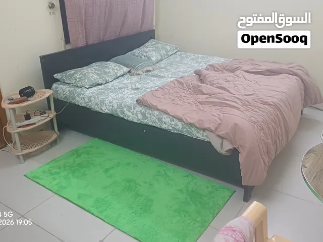 1 Private room with private bathroom for rent in 3BHK flat at Hoora