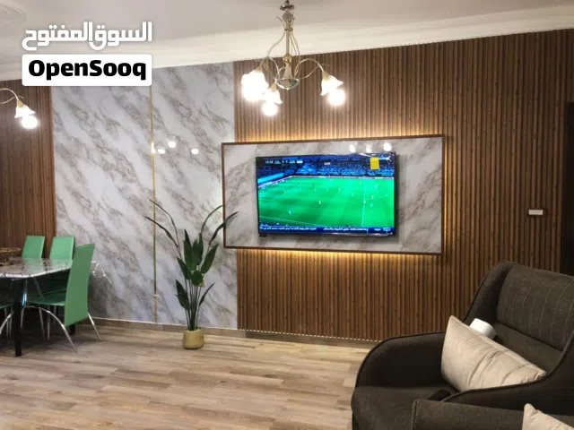 شقة مفروشة جديده بلكامل في عبدون مقابل ريحانه يتوفر جميع الخدمات بلمنطقه