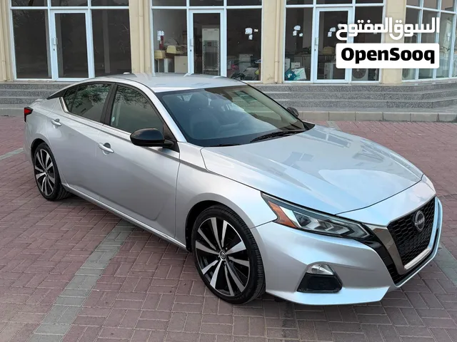 Used Nissan Altima in Muscat