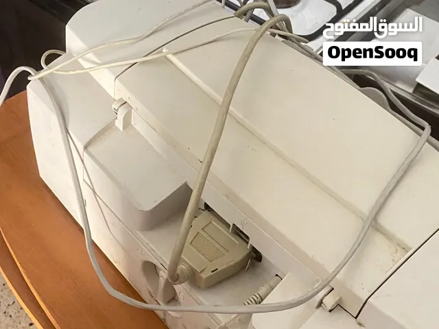 إعلان عن بيع طابعة مستعملة مرتين بدون حبر يمكنك شراء الحبر