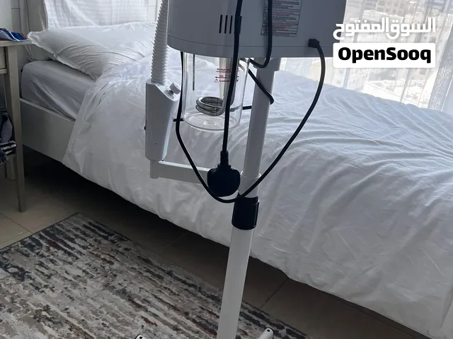 Professional Facial Steamer + Magnifying Lamp – Like New