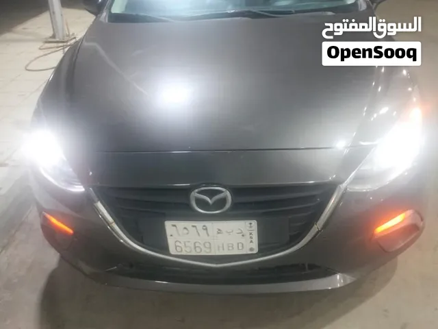 مازدا 3ماكينه وجير وشاص وايرباك وكاله بصمه بحاله ممتازة