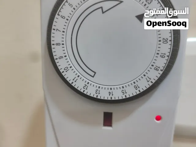 ساعات جديد كل وحده وسعرها بيهن وحده اوتوماتيك