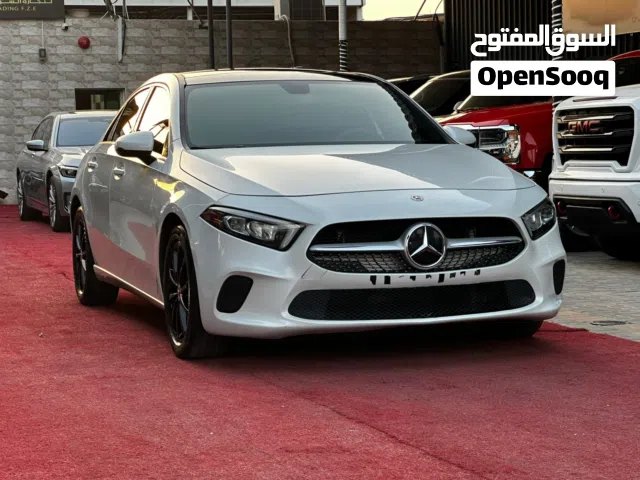 مرسيدس بنز A220 US Specs 2020 2.0L V4 Panoramic roof