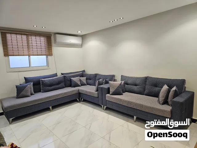 طقم كنب زاوية مودرن،  شبه جديد