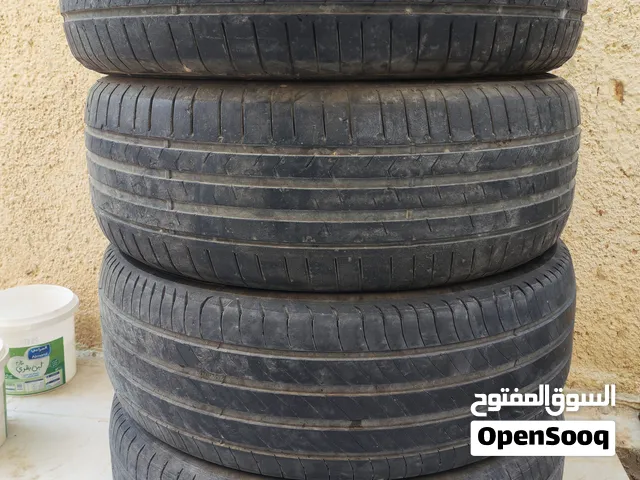 كوشوك للبيع 4 فردات بحاله جيد جدا