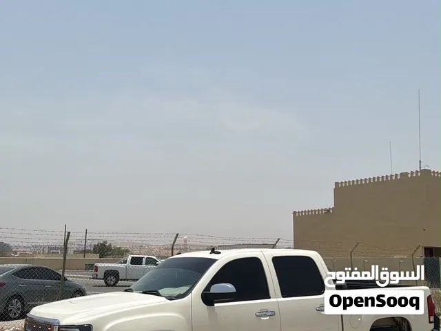 جيمس سيرا للبيع سيارة امورة طيبة الحمدالله م يشتكي موديل 2012