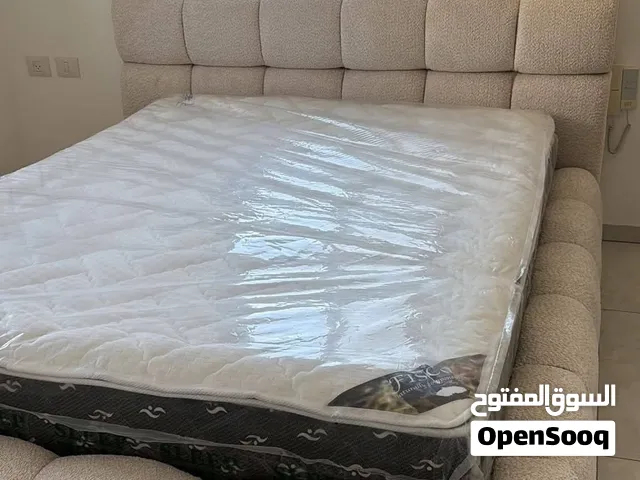 اسرة للبيع