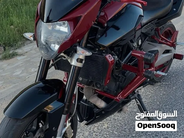 ابريليا شفر 750