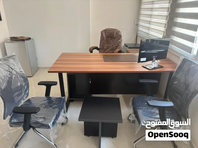 اثاث مكتبي للبيع