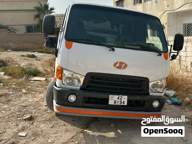 تنك مياه هونداي مايتي 2010