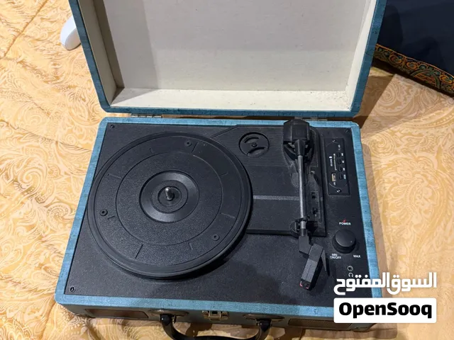 vinyl record player