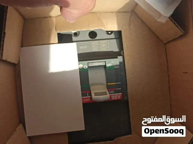 :قاطع كهربائي ABB (ام بي سي بي) 200 أمبير ثلاثي - جديد بالكرتون