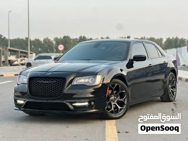 كرايسلر موديل 2020 لون اسود وارد امريكي بحاله ممتازه بحاله الوكاله جاهزه للتسجيل والاستخدام