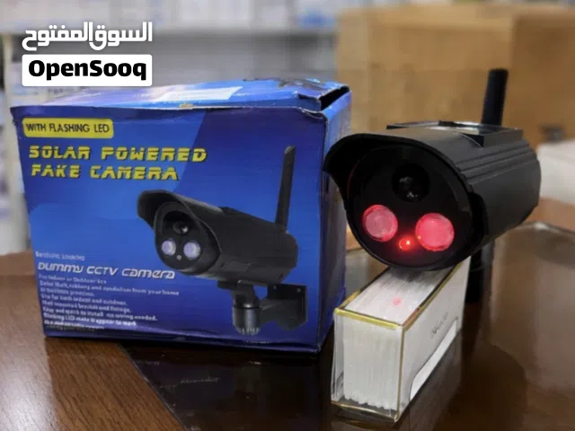 كشاف اناره على شكل كاميرا وهمية تعمل بالطاقة الشمسية و فيها حساس للحركة
