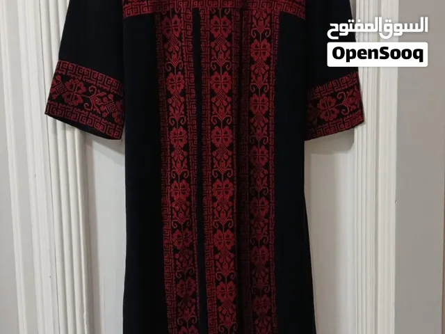 ثوب فلاحي راقي لعمر 9-11 سنة