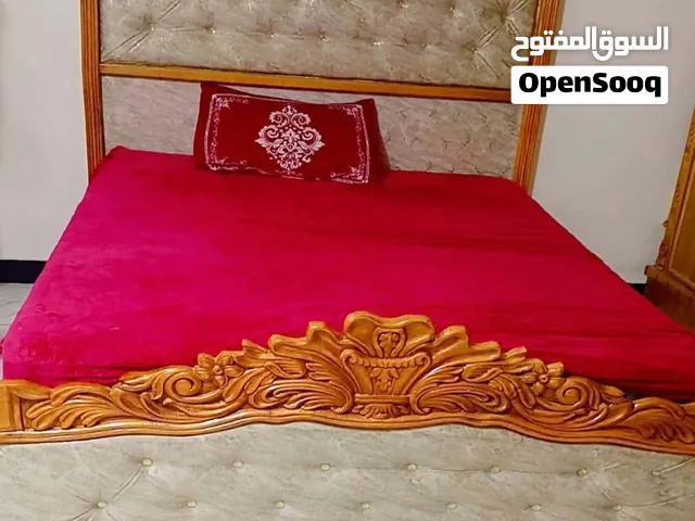 سرير غرف نوم مستعمل قليل مع دوشك نفرين قطاع 18 مدينة الصدر