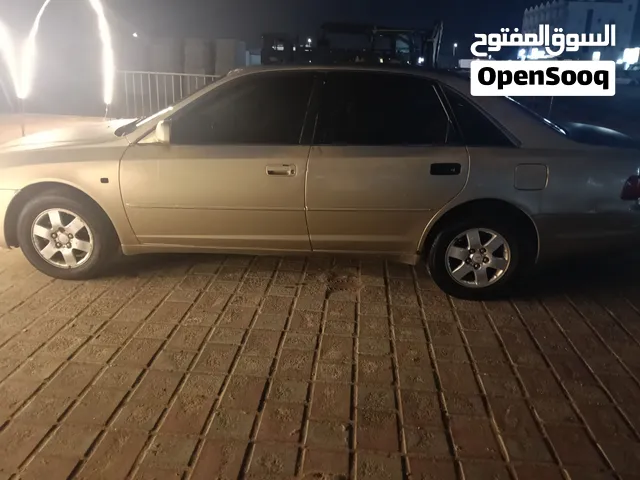 تويوتا افالون للبيع