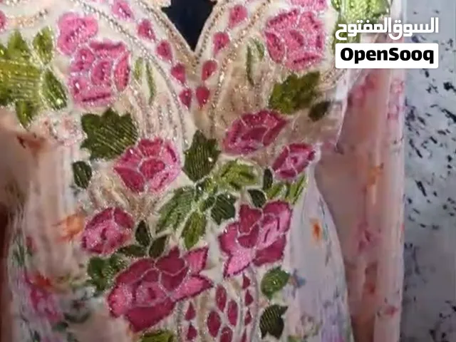 مخاور حرير جديد قير مستخدم