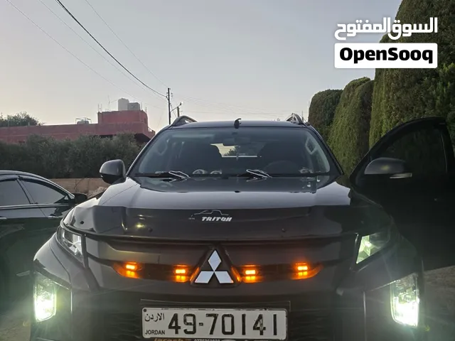 بكب ميتسوبيشي L200 سبورتيريو