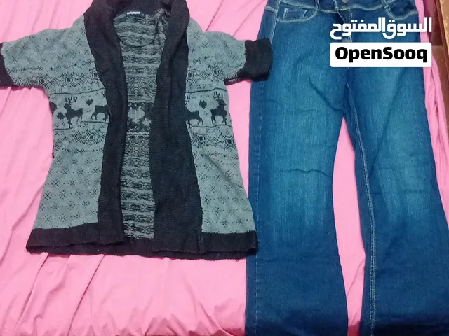 ملابس جديدة للبيع المستعجل
