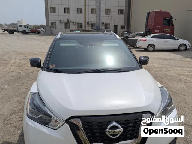 Nissan kick SR full option 2019