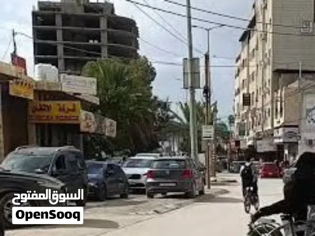طابق كامل طابق ثالث. يحتوي الطابق على شقتين