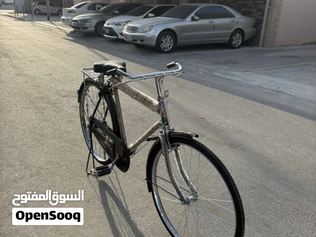 سيكل جديد ريلي مقاس 29 نوعية هيرو اسودالسيكل مايعاني من شي جديد استخدام سبوع سبب البيع ما احتاج الية