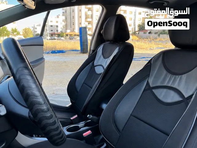 Used Hyundai Elantra in Amman