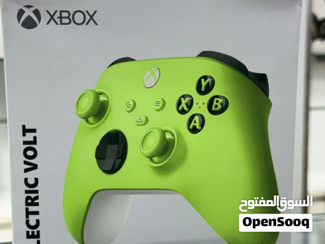 Xbox Wireless Controller – Electric Volt يد إكس بوكس لاسلكية جديدة كلياً – لون أصفر فسفوري