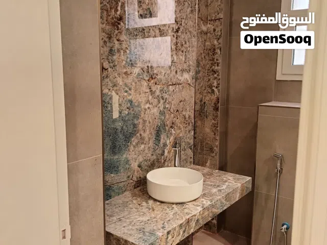 شركة صيانه وتشطيبات داخليه نقوم بتركيب جميع انواع السيراميك والبورسلين والانترلوك وجميع اعمال الصبغ