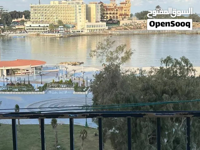 شاليه فندقي  علي الميه بالاسكندرية المعموره الشاطى