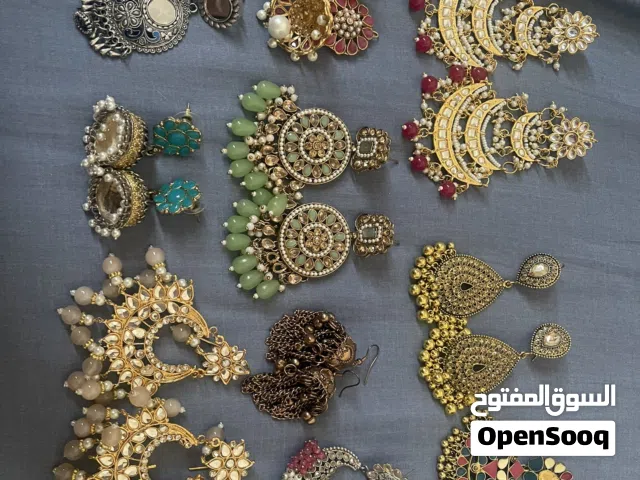 Indian desi earrings available in great condition in Rak