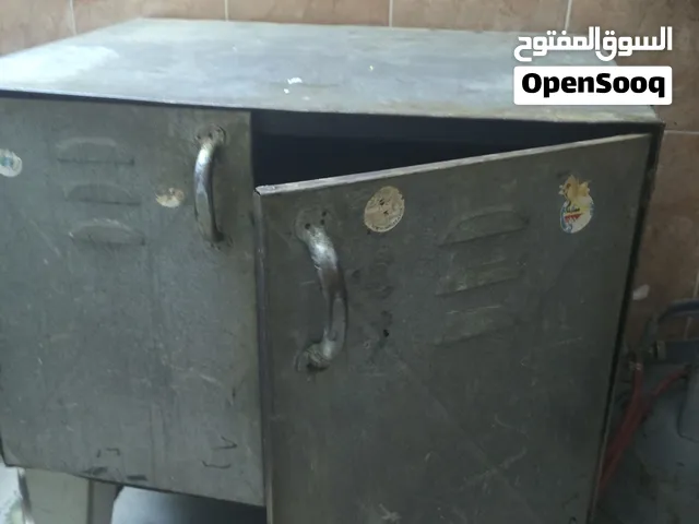 فرن قديم للبيع بحالة ممتازة بسعر 25د