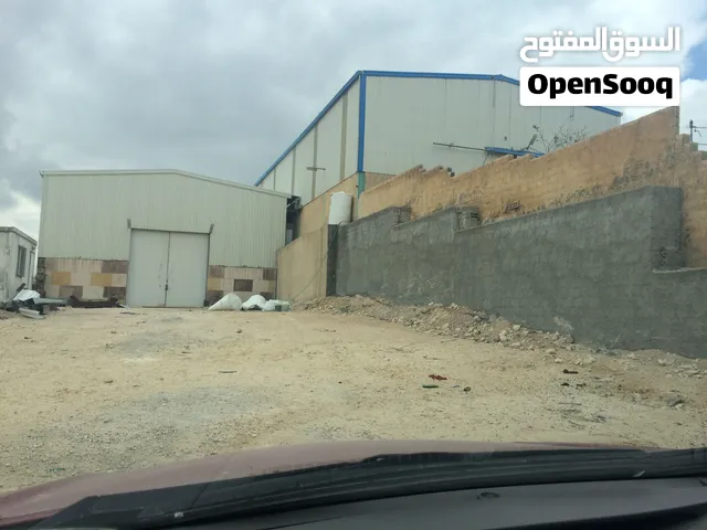 هناجر ومستودعات للايجار
