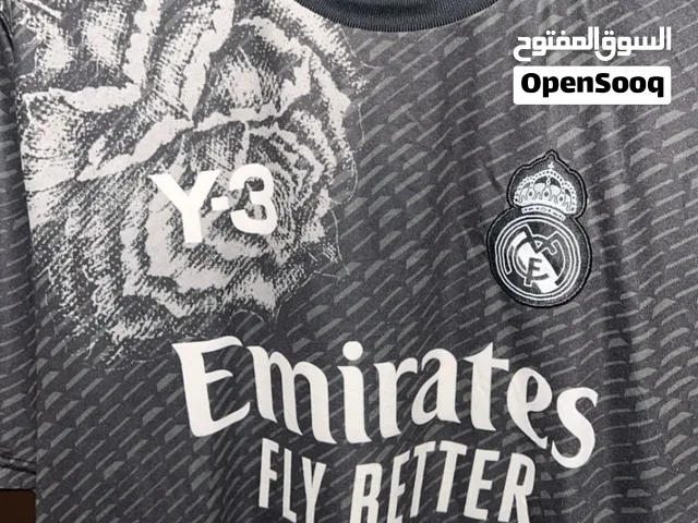 للبيع تي شيرت بيلينجهام ل موسم 2023/24 اصدار خاص ونادر كوبي 2 Bellingham t-shirtspecial edition23/24