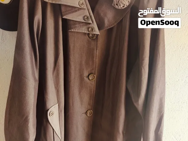 كابات مستعمل قليل الواحد ب 10 خامه قويه وقماش نضيف